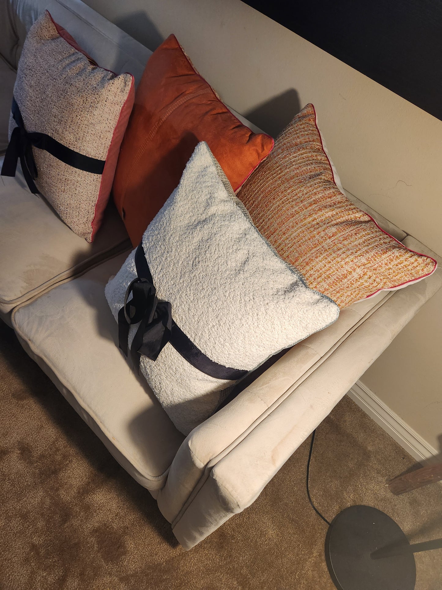 Pink l, White, Yellow Boucle' Classics